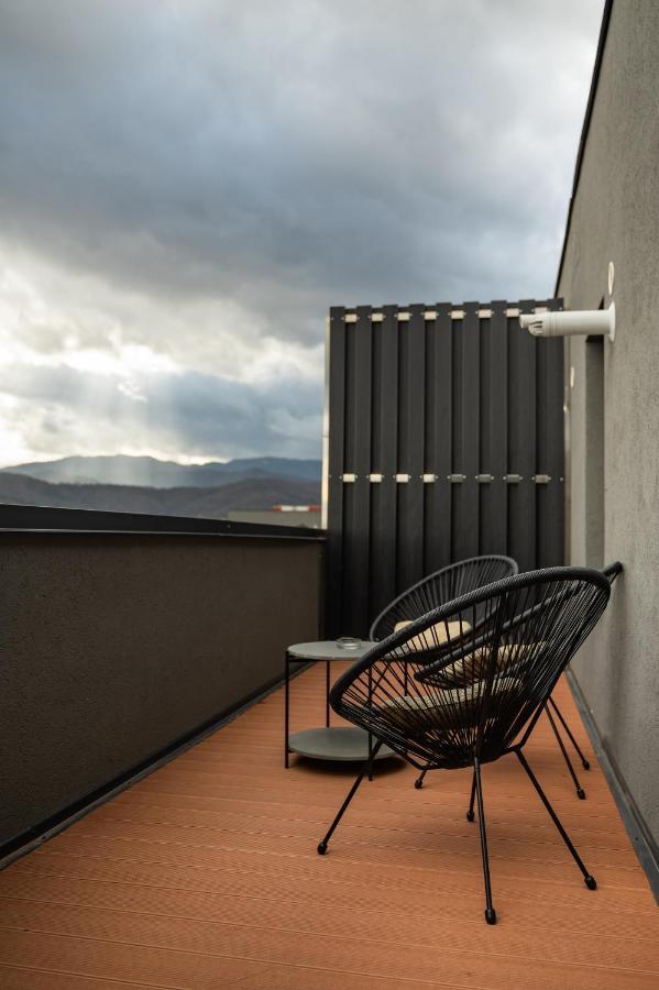 Milano Studio With Terrace And Panoramic View บราชอฟ ภายนอก รูปภาพ