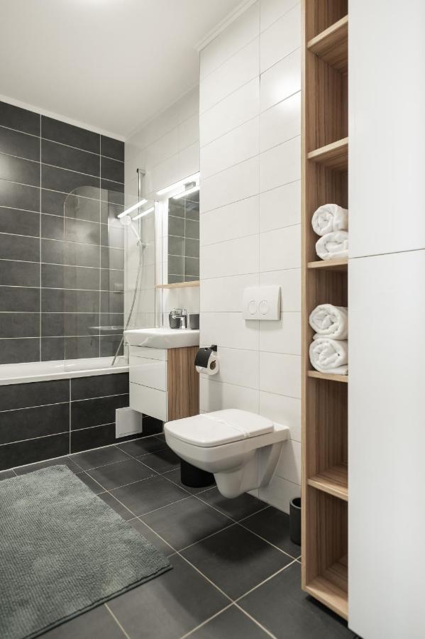 Milano Studio With Terrace And Panoramic View บราชอฟ ภายนอก รูปภาพ