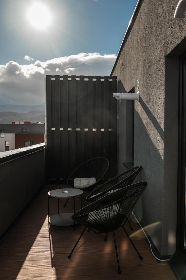 Milano Studio With Terrace And Panoramic View บราชอฟ ภายนอก รูปภาพ