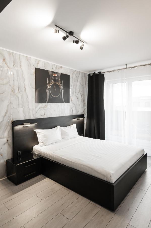 Milano Studio With Terrace And Panoramic View บราชอฟ ภายนอก รูปภาพ